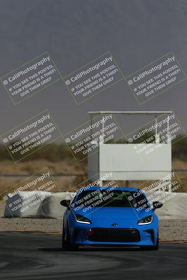 media/Mar-06-2025-Doghouse Garage (Thu) [[744e530cb1]]/2-Intermediate Group/Session 5 (Turn 16)/